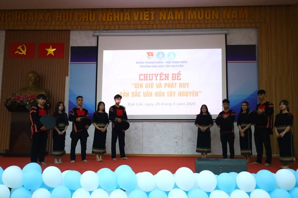 Chuyên đề: "Giữ gìn và phát huy bản sắc dân tộc Tây Nguyên" năm 2025